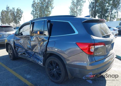 2021 Honda Pilot 2Wd Special Edition z USA, uszkodzony, nr VIN 5FNYF5H28MB010156